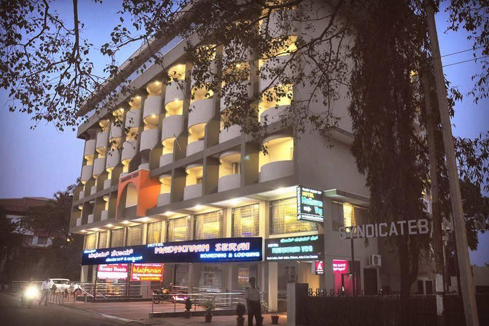 Hotel Madhuvan Serai Manipal Exterior foto