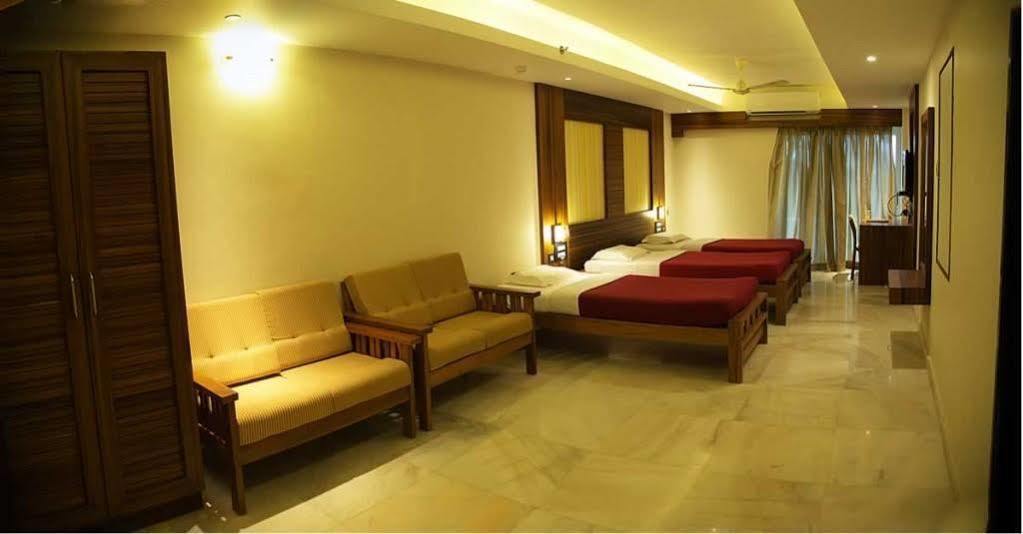 Hotel Madhuvan Serai Manipal Exterior foto